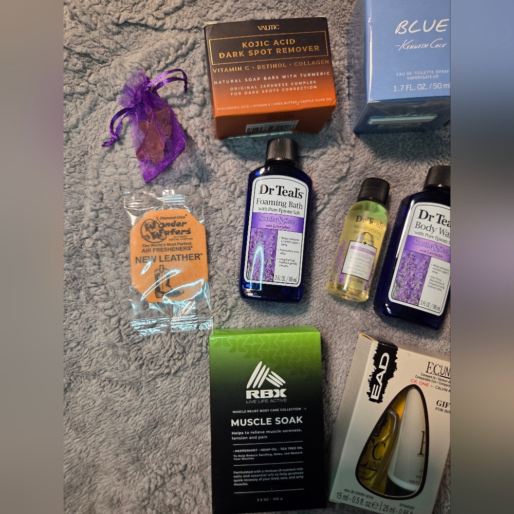 Assorted Men's Gift Bundle - NEW - Picture 4 of 6